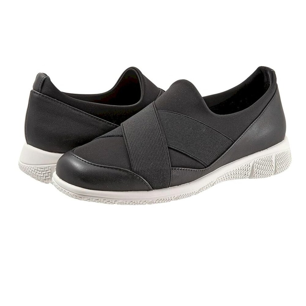 Women's Trotters® Urbana Black Size 9.5M New in Box